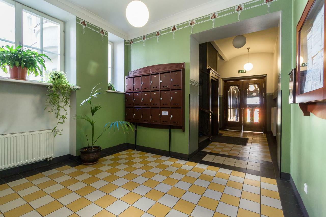 Royal Apartment Rīga Exterior foto
